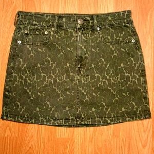 NWT Women's American Eagle High Rise Mini Skirt | Dark Green | Size 10